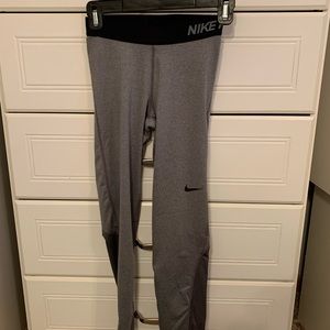 Nike leggings